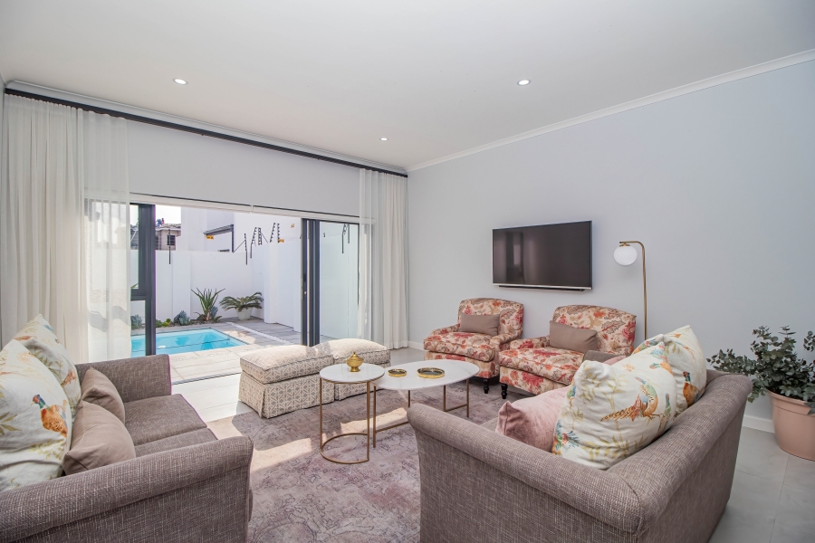 4 Bedroom Property for Sale in Sandown Western Cape